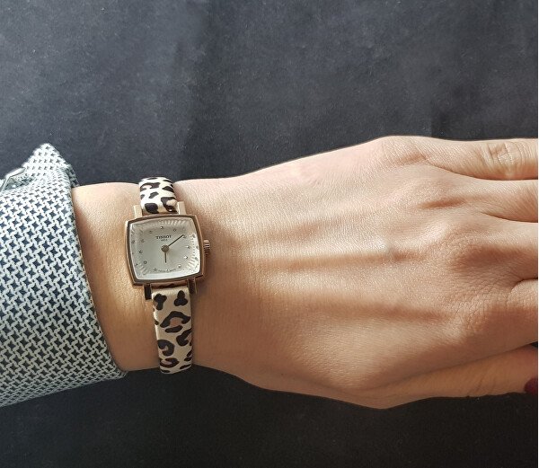 T-Lady Lovely Square T058.109.37.036.00