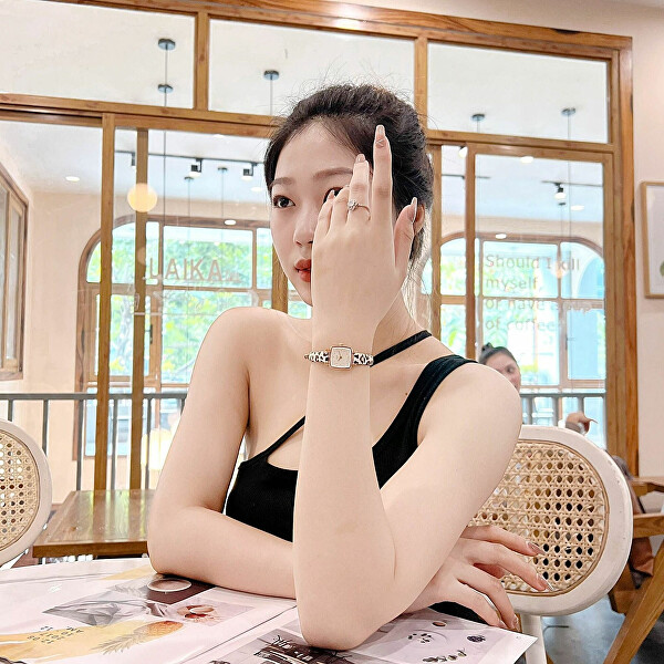 T-Lady Lovely Square T058.109.37.036.00