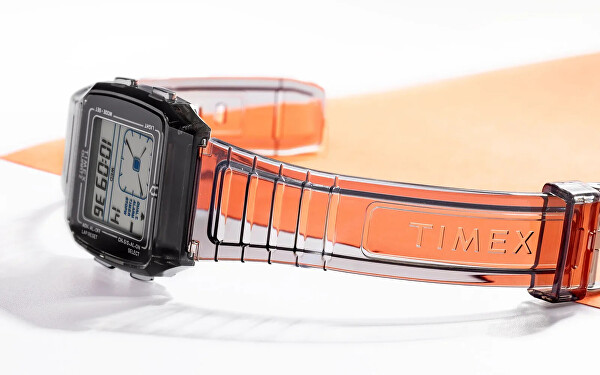 Q Reissue TW2W45000UK