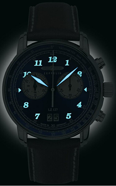 LZ127 Graf Zeppelin Quartz Chronograph Big Date 8684-3