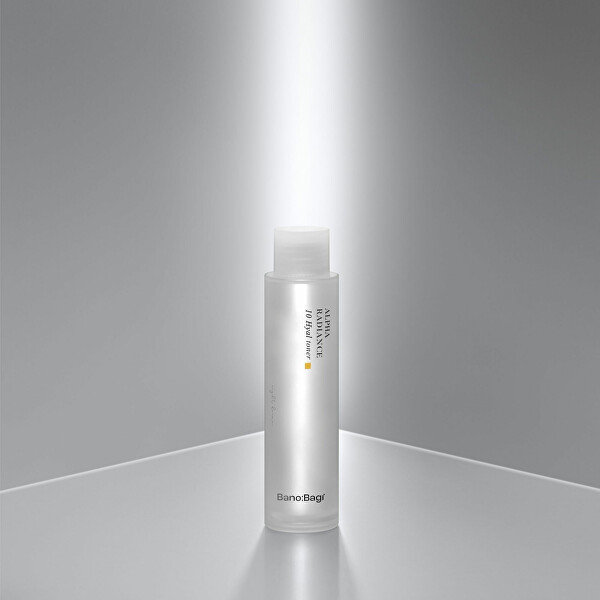 Rozjasňující a hydratační pleťové tonikum Alpha Radiance (10 Hyal Toner) 120 ml