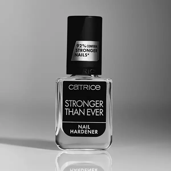 Zpevňující lak na nehty Stronger Than Ever (Nail Harrdener) 10,5 ml