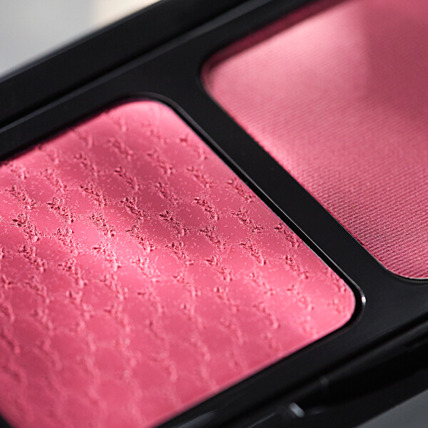 Krémová a pudrová tvářenka Blush Affair (Cream & Powder Palette) 6 g