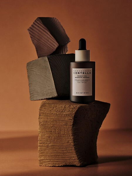 Intenzivní hydratační sérum Madagascar Centella (Probio-Cica Intensive Ampoule)