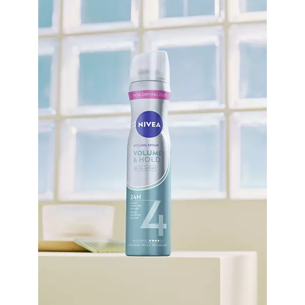 Lak na vlasy pro zvětšení objemu vlasů Volume Care