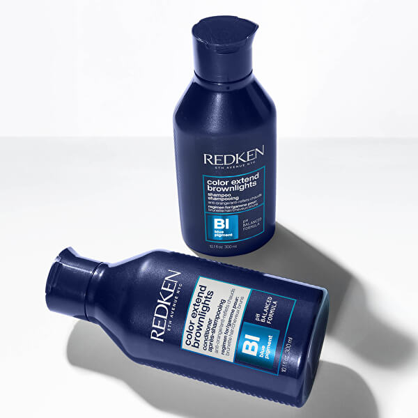 Balsam tonifiant pentru nuanțele maro ale părului Color Extend Brownlights (Blue Toning Conditioner)