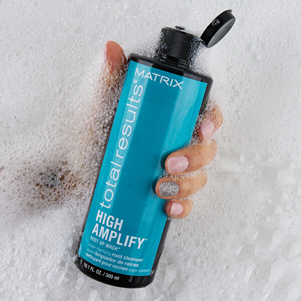 Superčisticí šampon pro objem jemných vlasů Total Results High Amplify (Root Up Wash)