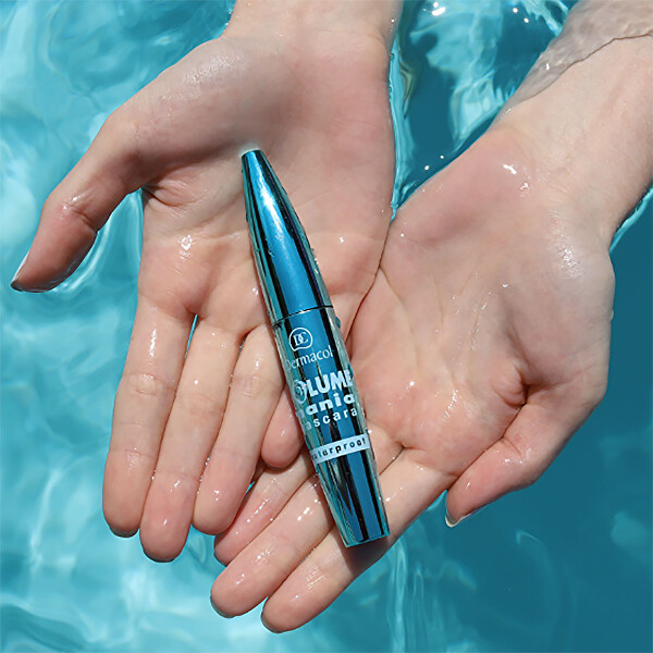 Voděodolná řasenka pro velkolepý objem řas Volume Mania (Waterproof Mascara) 9 ml