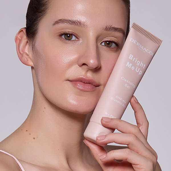 Gel de curățare pentru față Bright Me Up Cleansing Gel 150 ml
