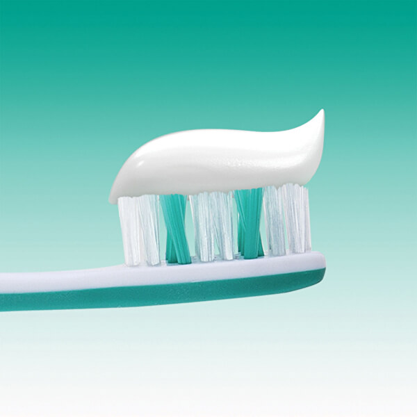 Bělicí zubní pasta Sensitive Professional Gentle Whitening 75 ml