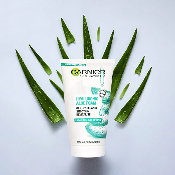Schiuma viso detergente Skin Naturals (Hyaluronic Aloe Foam) 150 ml