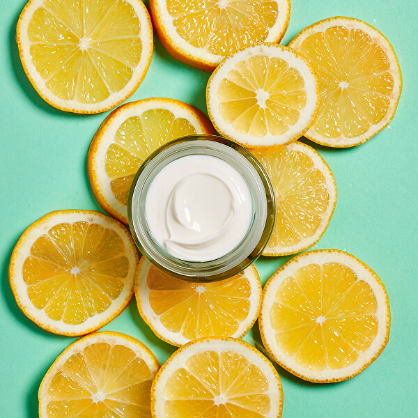Ápoló gél a ragyogó bőrért C-vitaminnal   Skin Naturals (Daily Moisturizing Care) 50 ml