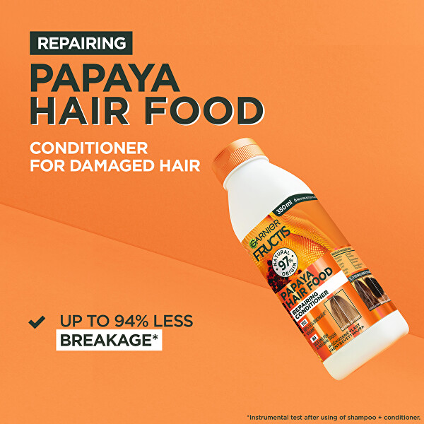 Balsamo rigenerante per capelli danneggiati Fructis Hair Food (Papaya Repairing Conditioner) 350 ml