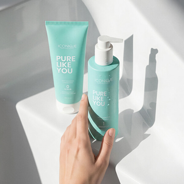 Hloubkově čistící peeling Pure Like You Scrub 200 ml