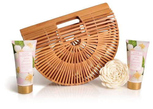 Sada tělové kosmetiky jasmín v bambusovém košíku (White Jasmine Bath Set in bamboo basket)