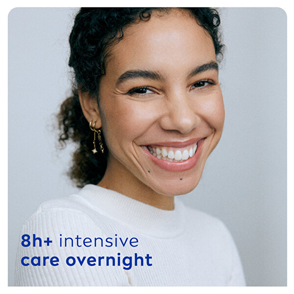Balzám na rty Overnight Care 4,8 g