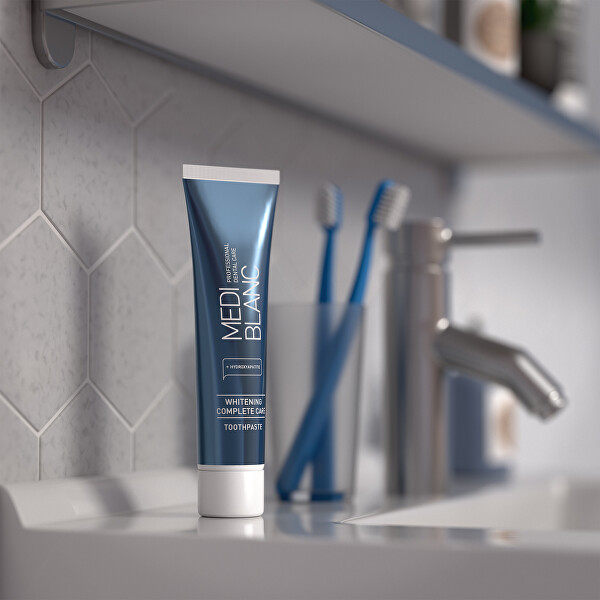 Bělicí zubní pasta pro kompletní péči (Whitening Complete Care Toothpaste) 100 ml