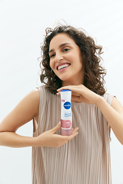 Izzadásgátló spray Derma Dry Control (Anti-Perspirant) 150 ml