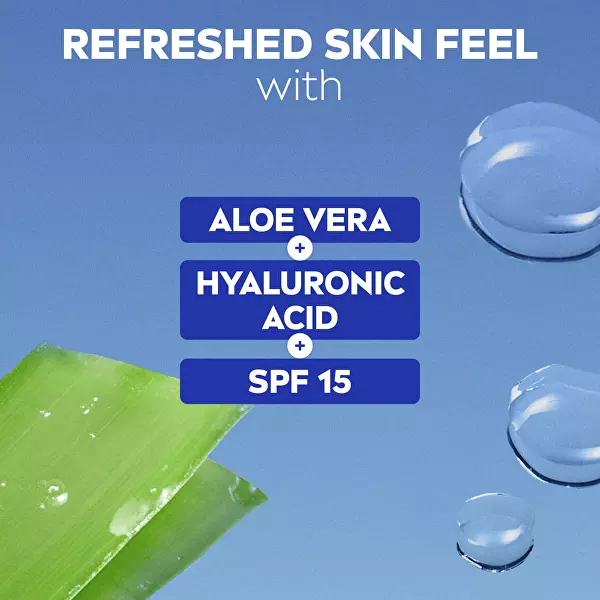 Hydratačný denný krém pre normálnu a zmiešanú pleť SPF 15 Essential (Day Cream) 50 ml