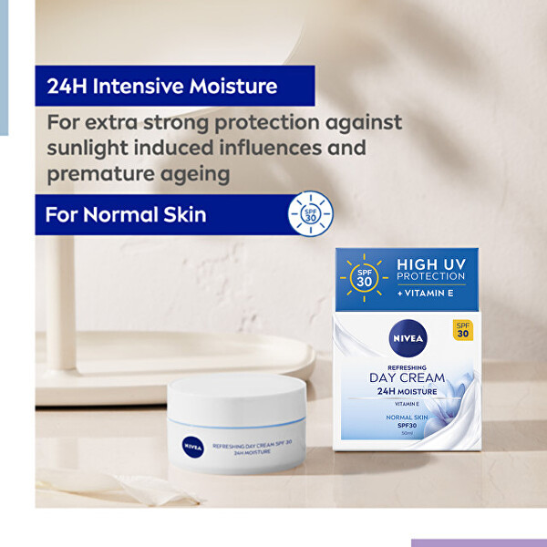 Hydratační denní krém SPF 30 Essential (Refreshing Day Cream) 50 ml