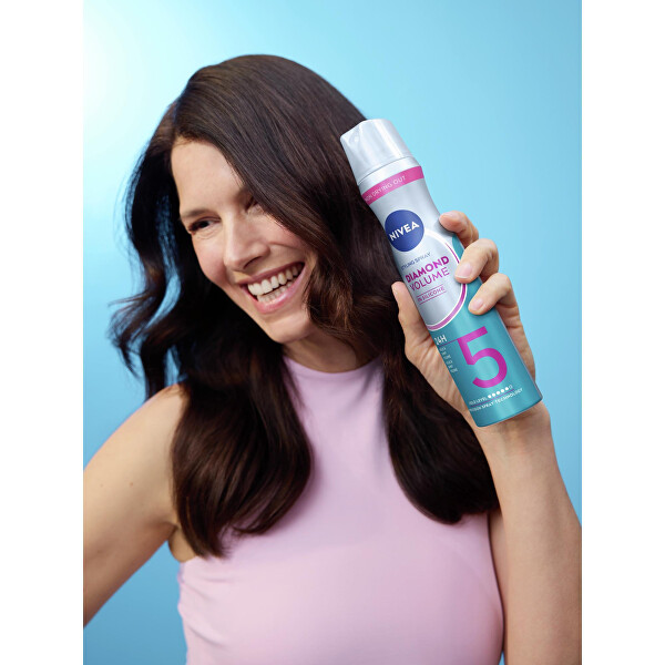 Pečující lak na vlasy pro oslňující lesk vlasů Diamond Volume Care (Styling Spray) 250 ml
