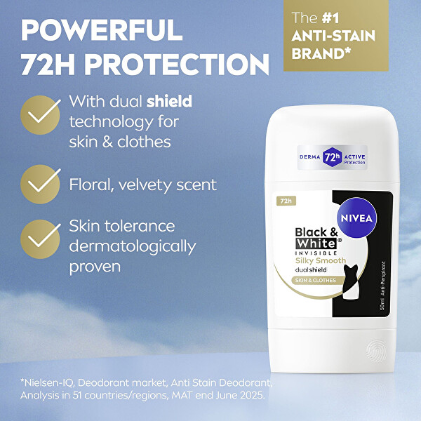 Tuhý antiperspirant Black & White Invisible Silky Smooth 50 ml