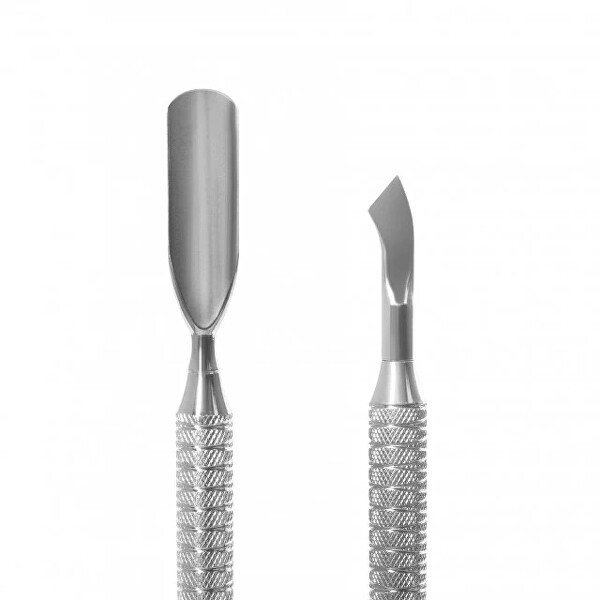 Špachtle na manikúru Expert 30 Type 4.2 (Manicure Pusher)