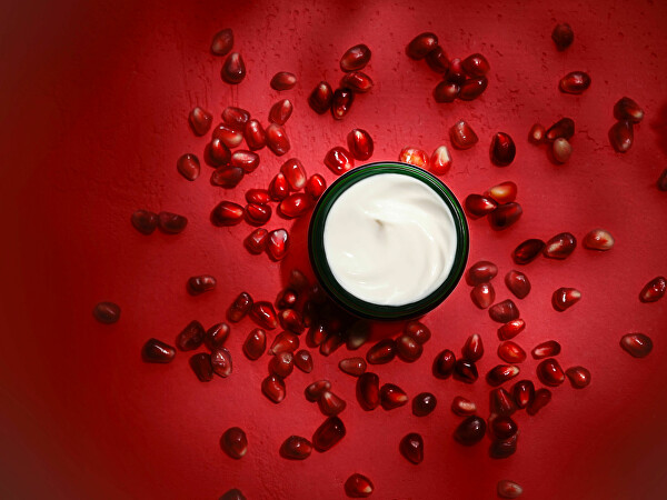 Zpevňující denní krém s granátovým jablkem a maca peptidy (Firming Day Cream) 40 ml