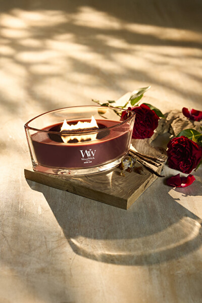 Vonná svíčka loď Rouge Oud 453,6 g