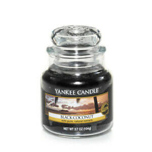 Lumânare aromatică Classic Mică Black Coconut 104 g