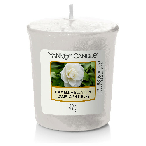 Lumânare aromatică votivă Blellom Camellia 49 g