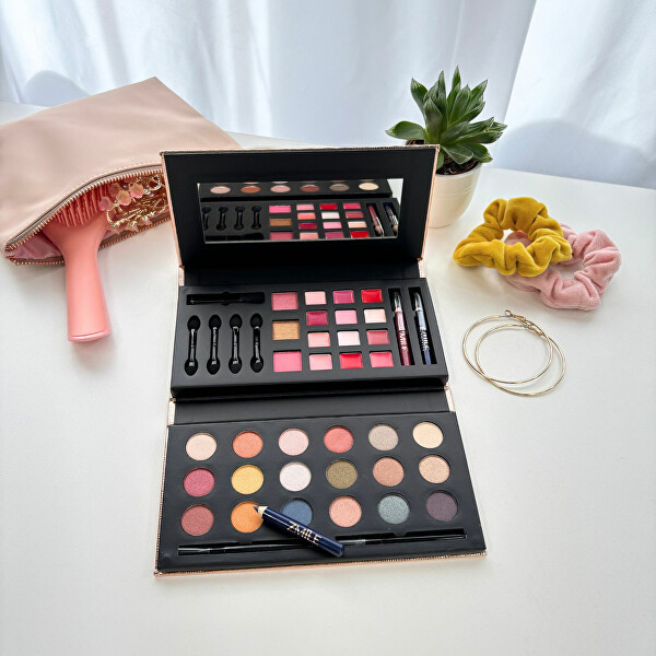 Dárková sada dekorativní kosmetiky Glam To Go