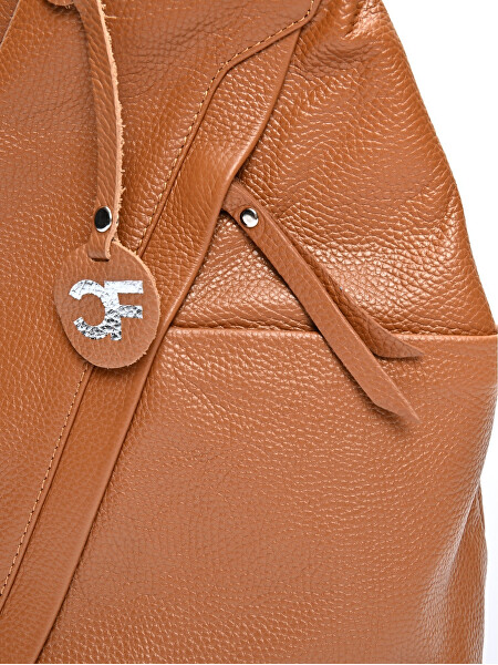 Dámský kožený batoh