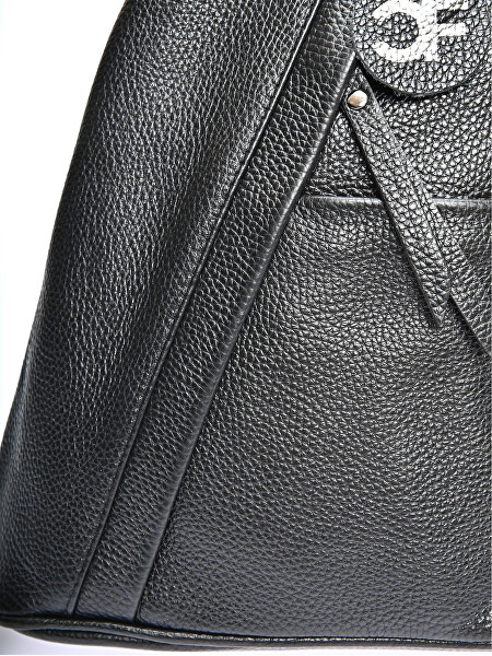 Dámský kožený batoh