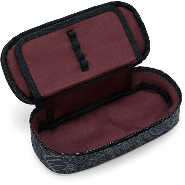 Penál School Case