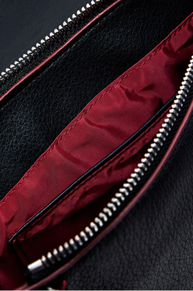 Dámská crossbody kabelka Manhattan Pespuntes
