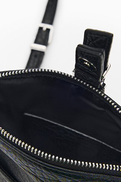 Geantă crossbody/portofel de damă Half Logo Clutch Mic 26WAYP032000
