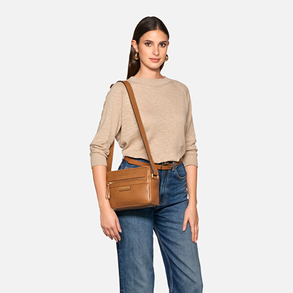 Dámská crossbody kabelka D Blandine D25KBA-00046-C6001