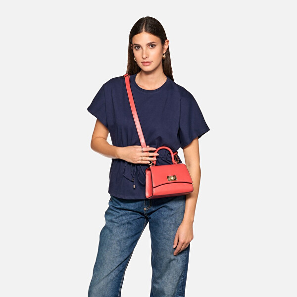 Dámská kožená crossbody kabelka D Ciclaminia D65K5A-00043-C7008