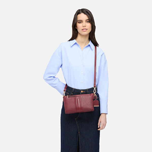 Dámská kožená crossbody kabelka D Claree