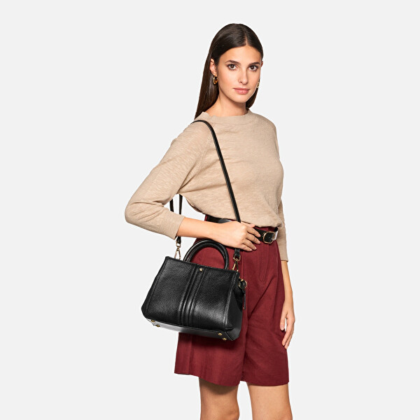 Női bőr kézitáska D Dhyalma Bag D56ZNA-00046-C9999