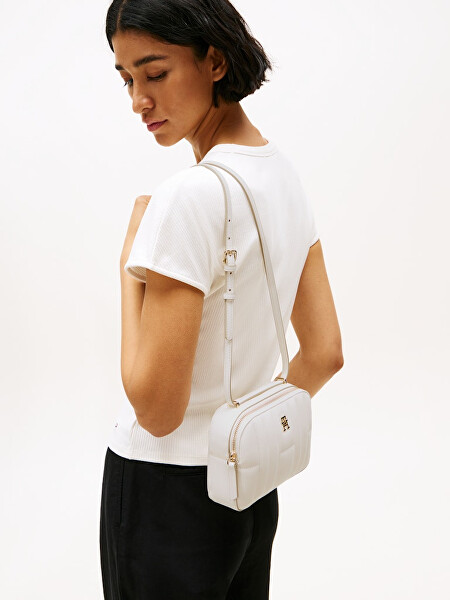 Dámská crossbody kabelka