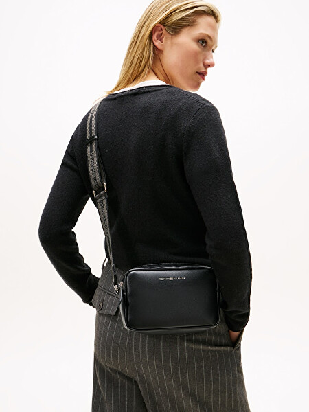 Dámská crossbody kabelka