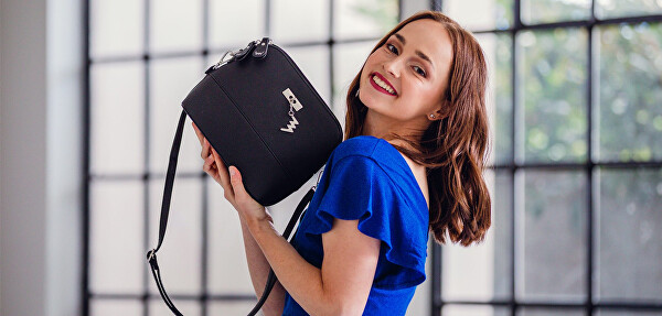 Dámská crossbody kabelka Cara Smooth Black