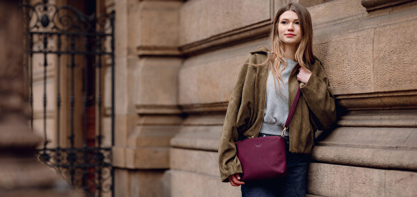 Dámská crossbody kabelka Coalie Suede Wine