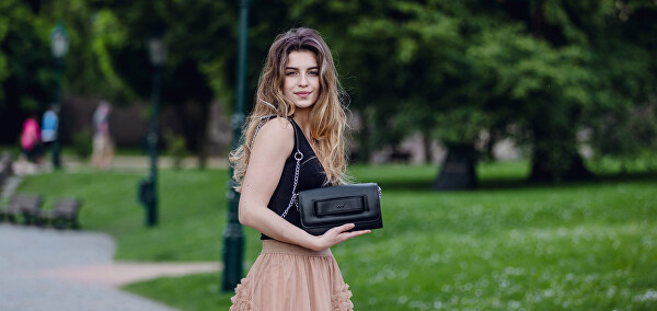 Dámská crossbody kabelka Lierin Black