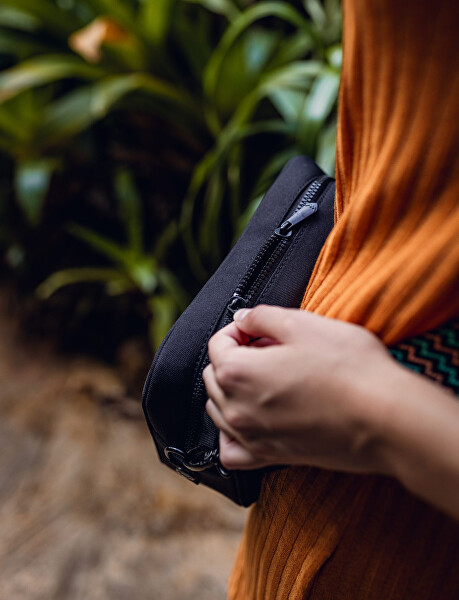 Dámská crossbody kabelka Sigi Black
