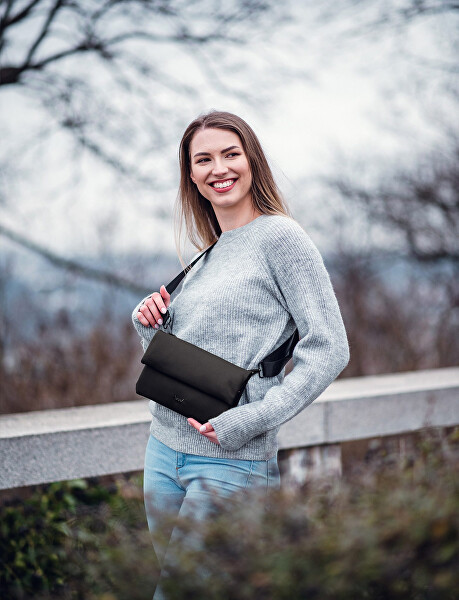 Dámská crossbody kabelka Yella Black