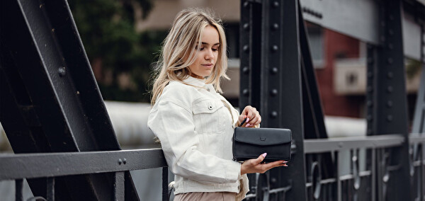 Dámská crossbody peněženka Moana Black
