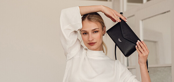 Dámska kožená crossbody kabelka Leyra Grace Black